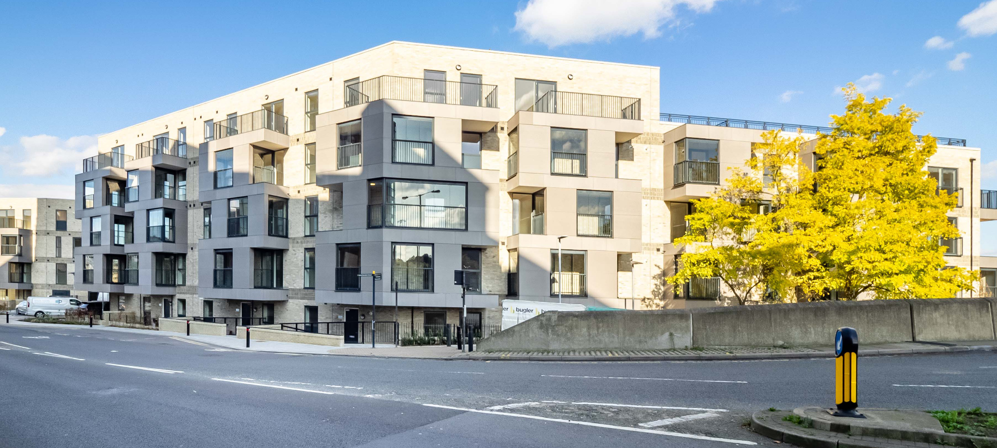 HARROW HOTEL, PINNER ROAD Bugler Land